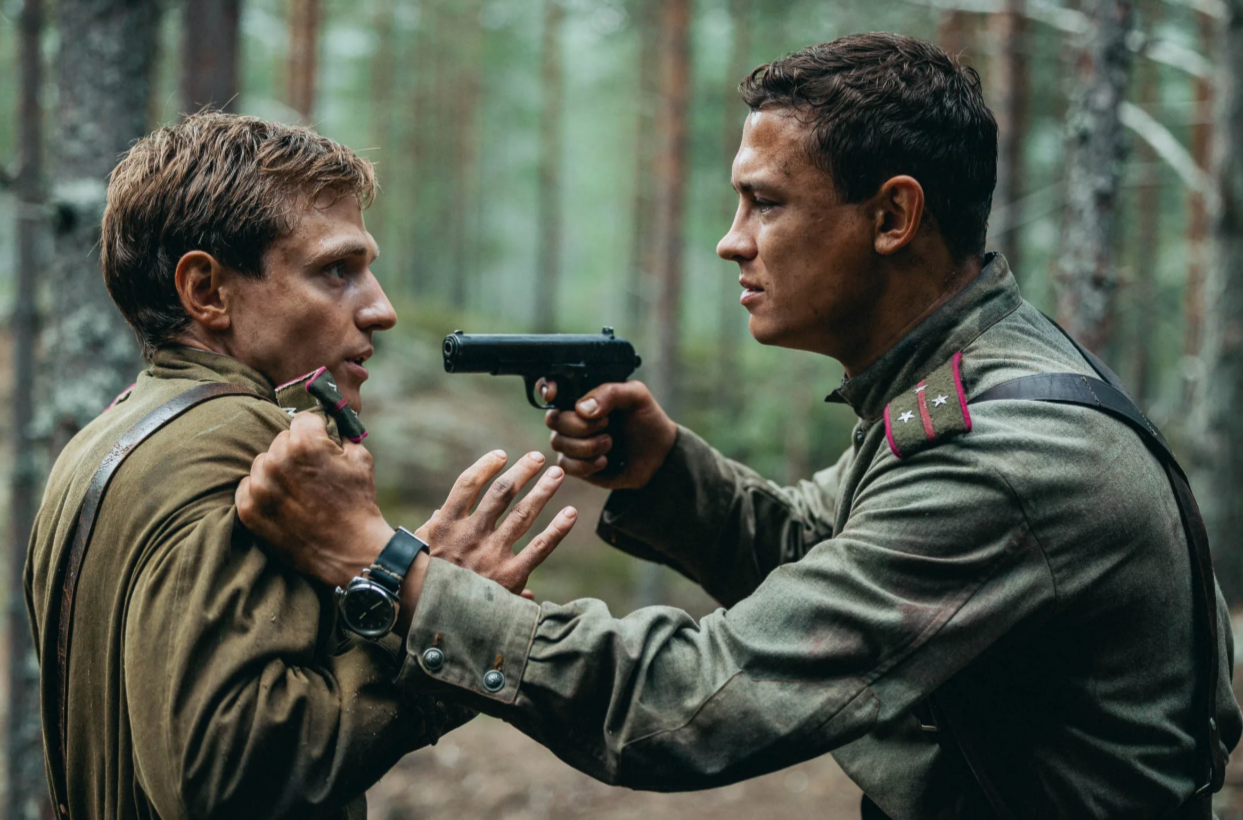 Смотри фильм Август в кинотеатре