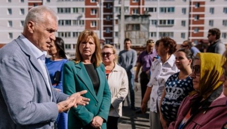 В Благовещенске передали в эксплуатацию первое девятиэтажное жилое здание для переселенцев из аварийного жилого фонда